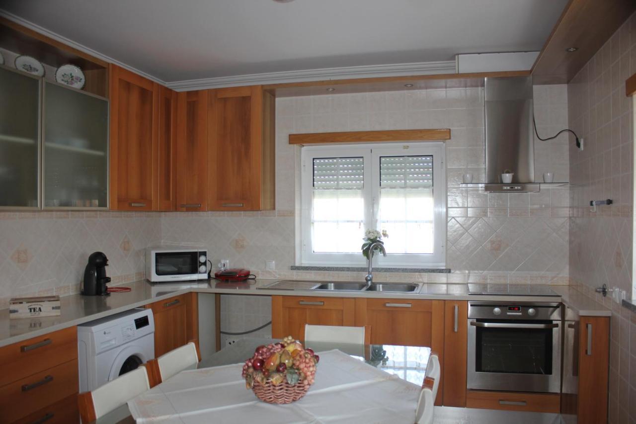 Vivenda Godinho Apartment Nazare Exterior photo